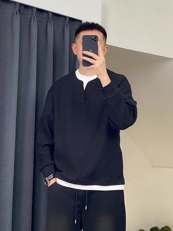 Férfi polár pulóver cipzárral, kerek nyakú, laza szabású, oldalsó zsebek, poliészter 96%+