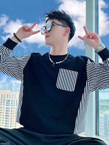 Sweatshirt cu dungi și blocuri de culoare, pentru bărbați, pulover fără guler, fără glugă, mâneci lungi, croială lejeră, amestec poliester