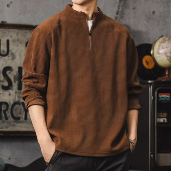 Álló galléros félzip pulóver, poliészter-domináns pamut keverék anyag, hosszú ujjak, laza szabás, kapucni nélküli, bélés nélkül, egyszínű, tavaszra és őszre
