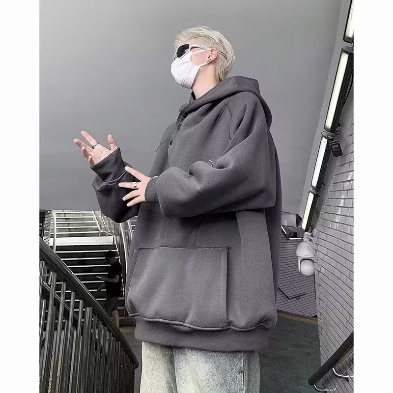 Kapucnis pulóver koreai stílusban, laza szabás, vastag viszkóz-keverék anyag (51–70%), magas gallér, panel- és varrási részletekkel kontrasztos dizájn