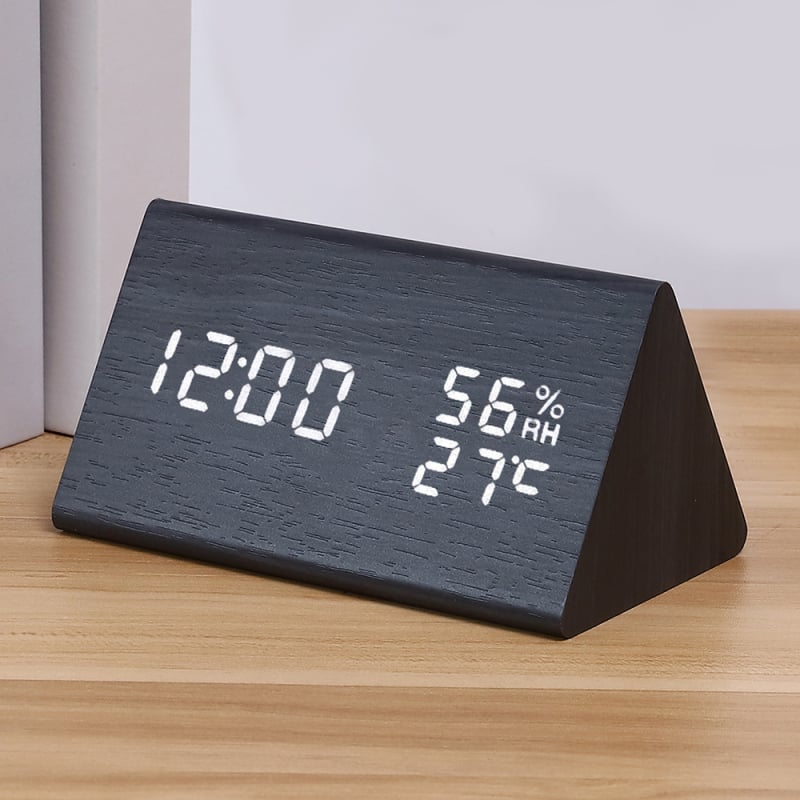 LED-es fa asztali óra hőmérővel, páratartalom-méréssel, örök naptárral, világidővel és ébresztővel