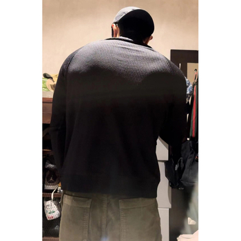 Alapréteg edzéshez fél-zip felső, álló gallér, laza szabás, hosszú ujjú, oldalsó cipzáras zsebek