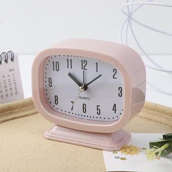 Ébresztőóra – négyszögletes kialakítás, LED kijelzővel és számok a számlapon, elemes működés, egyoldalas, logó nyomtatás elérhető