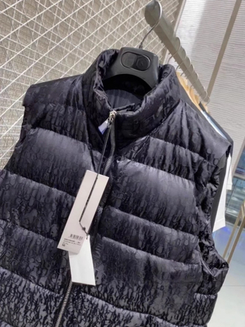 Muška bezrukavna veste od pamuka bez rukava, stojeći ovratnik, bočni džepovi, gradski stil, uski kroj, jesen 2025