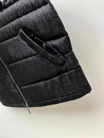 Muška bezrukavna veste od pamuka bez rukava, stojeći ovratnik, bočni džepovi, gradski stil, uski kroj, jesen 2025