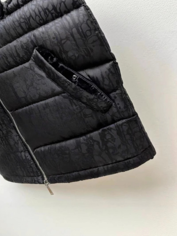 Muška bezrukavna veste od pamuka bez rukava, stojeći ovratnik, bočni džepovi, gradski stil, uski kroj, jesen 2025