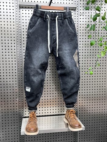 Muške traperice s patchworkom i vezanjem u struku – jesensko-zimski casual harém stil