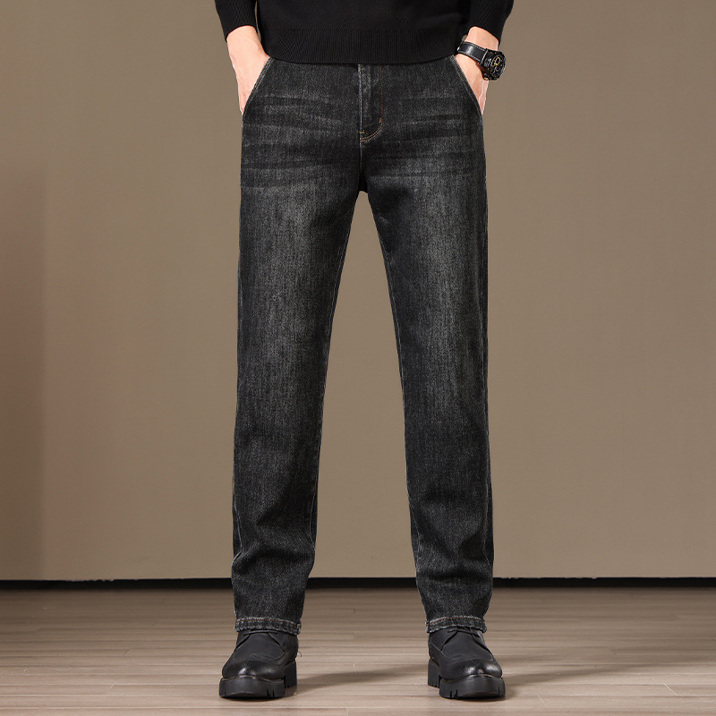 Blugi: talie înaltă, croială dreaptă, țesătură mai groasă pentru iarnă, cinci buzunare, fermoar