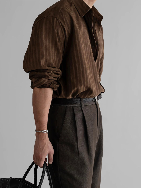 Teksturirana ležerna košulja s dugim rukavima, poliester tkanina, vertikalne pruge, slobodan kroj