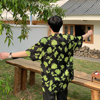 Muška košulja kratkih rukava s cvjetnim uzorkom, kvadratni ovratnik, slobodan kroj, poliester-mješavina, lagani materijal