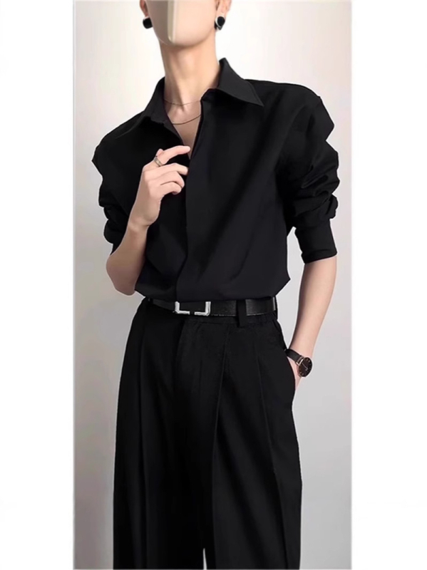 Muška košulja od mješavine lana i poliestera, šiljast ovratnik, kratki rukavi, širok kroj, bez glačanja