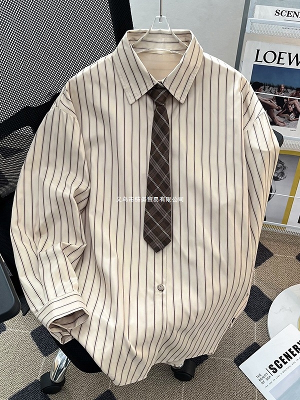 Muška Košulja-jakna u japanskom retro stilu sa prugama, slobodan kroj, dugi rukavi, šiljasti ovratnik, našiveni logo