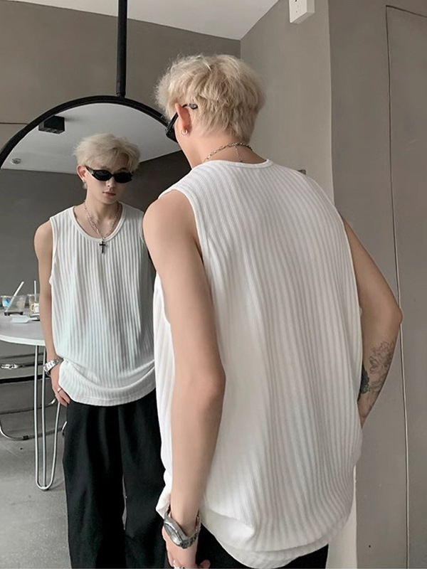 Muški bez rukava T-shirt-vest, široka silueta, poliester 50–70%, mješavina sintetičkih vlakana, ljeto 2025