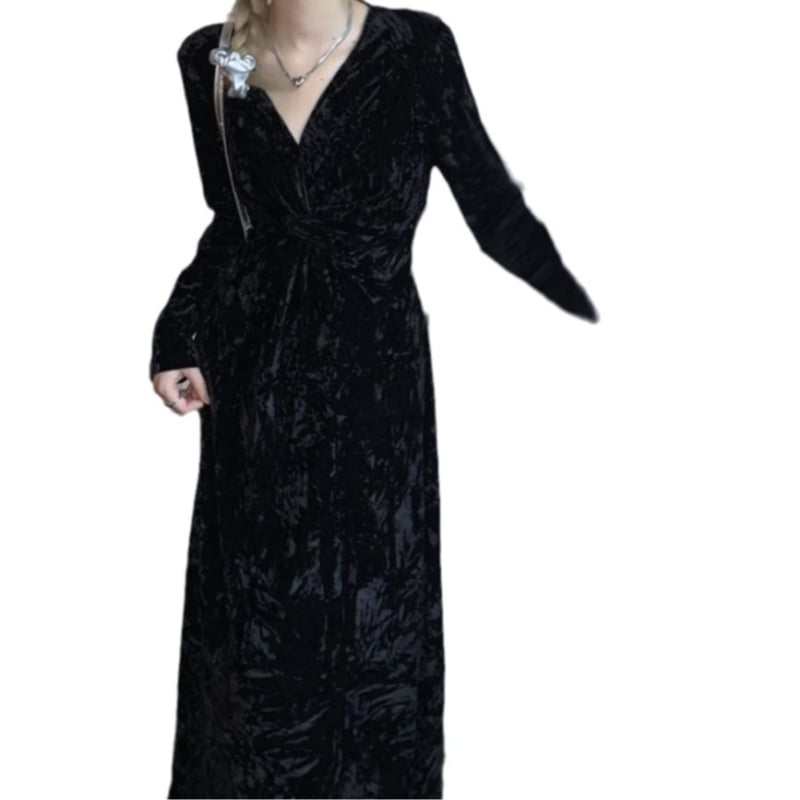 Baršunasta haljina s V-dekolteom, dugim rukavima, A-linijskog kroja, od poliestera.