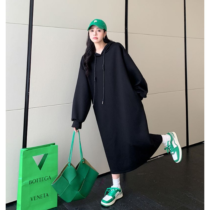 Haljina-sweatshirt s kapuljačom, fleec podstava, dugačka, poliester materijal, zima 2024