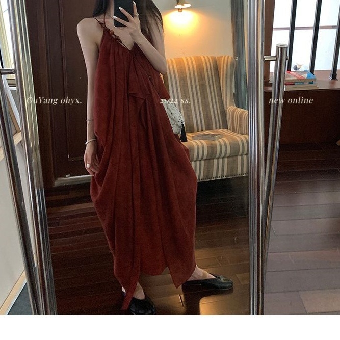 Haljina s V izrezom i halterom, bez rukava, duga A-linijska haljina, visoki struk, poliester, 3D efekt uzorak, koláž/shivanje, japansko-korejski opušten stil, ljeto 2025