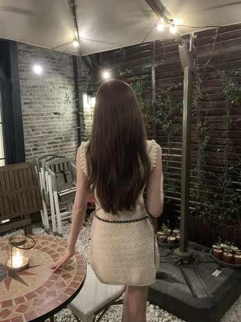 Pletena pamučna haljina s okruglim izrezom, bez rukava, visoki struk, kratka duljina