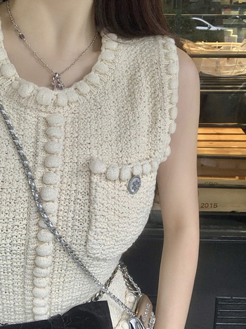 Pletena pamučna haljina s okruglim izrezom, bez rukava, visoki struk, kratka duljina