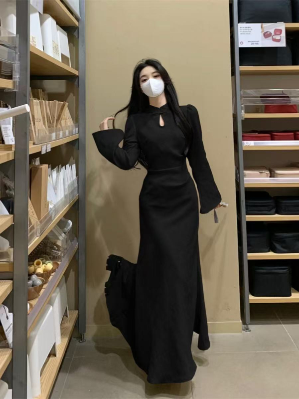 Plus-size haljina u stilu francuskog cheongsama, bež boje, jesen-zima, Hepburn inspiriran siluetom, naglašeni struk, duga suknja