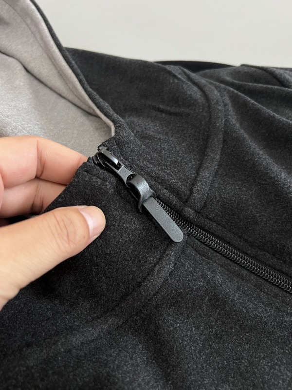 Ženska dukserica s kapuljačom, lažni dvodijelni izgled, poliester 30–50%, srednja duljina, prilagođeni kroj, japansko-korejski ležerni stil, jesen 2025