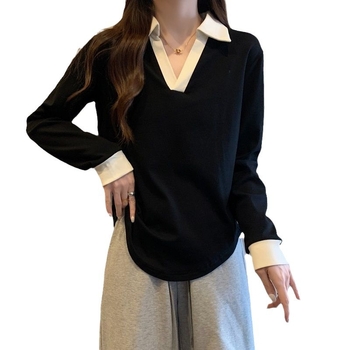 Plus-size ženska dukserica s dugim rukavima i polo ovratnikom, slobodan kroj, usklađen uzorak boja, duljina 50–65 cm, jesen 2025