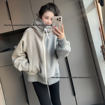 Chilliwack Hoodie od flisa s vunom – bomber stil, uska silueta, dugi rukavi