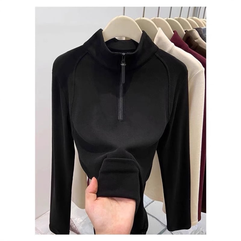 Pulover s polu-zipom i stojećim ovratnikom, dvostruki velur, dugi rukavi; poliester/elastan (90-95% poliester, 30-50% elastan); standardna kroj