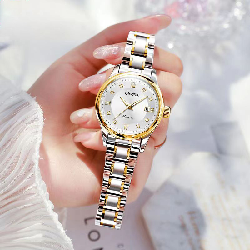 Dámske quartz hodinky s luminiscenčným ciferníkom a kalendárom, vodotesnosť 30 m, priemer ciferníka 31 mm, remienok z nehrdzavejúcej ocele