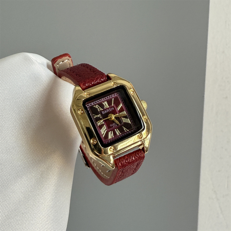 Barsh ženski sat – retro kvadratno kućište, kvarcni mehanizam, kožni kaiš, analogni prikaz, kućište od legure, kopča s iglom, nije vodootporan