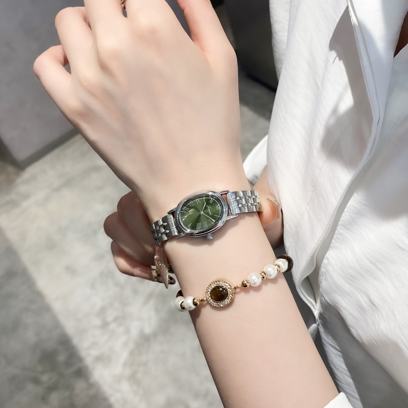 Női vízálló kvarc karóra retro ovális számlappal és rozsdamentes acél szíjjal, 30 m vízállóság