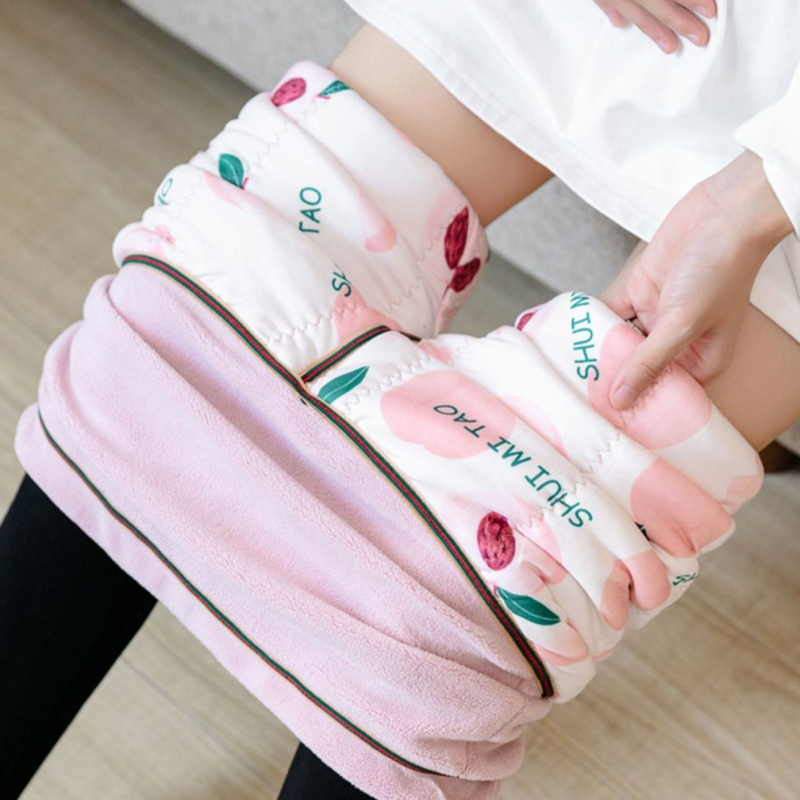 Téli kismama pamutnadrág, hasi támasz, ultra vastag anyag, állítható derék, 50–70% pamut és 30–50% regenerált cellulóz rost.