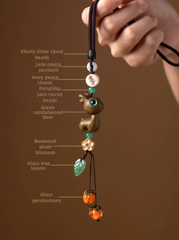 Ξύλινο διακοσμητικό αυτοκινήτου σε σχήμα ελάφιου από σανδαλόξυλο – διακόσμηση εσωτερικού αυτοκινήτου σε καρτούν στυλ με αρωματική λειτουργία