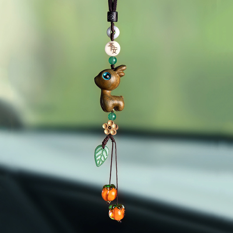 Κρεμαστή διακόσμηση αυτοκινήτου από σανδαλόξυλο σε σχήμα ελαφιού, καρτούν στυλ, αρωματική λειτουργία