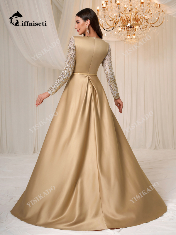 Eleganta vakara kleita ar garām piedurknēm, patchwork/kolāžas tehnika, poliesteris 95%+