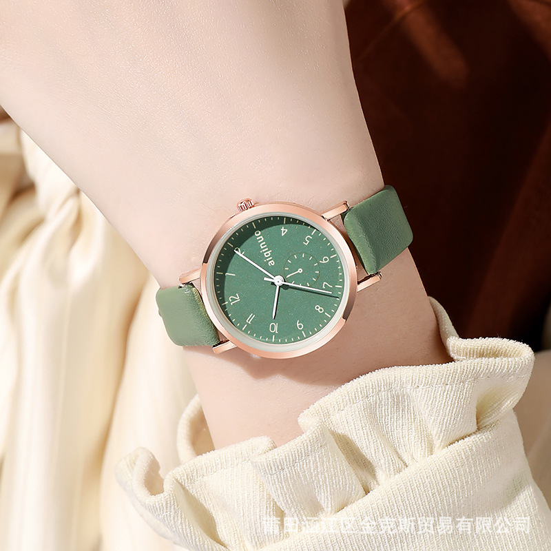 Női karóra Seagull 68 elektronikus mozgással, analóg kijelző, rozsdamentes acél tok, műbőr szíj, tűcsattal záródó