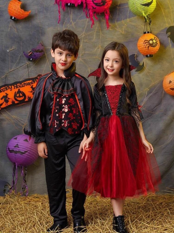 Bērnu Helovīna kostīms – vampīrs / ragana / princese; korejiešu velūrs, 90% acetāts, mīksta apstrāde un enzīmu mazgāšana, vecums 8+