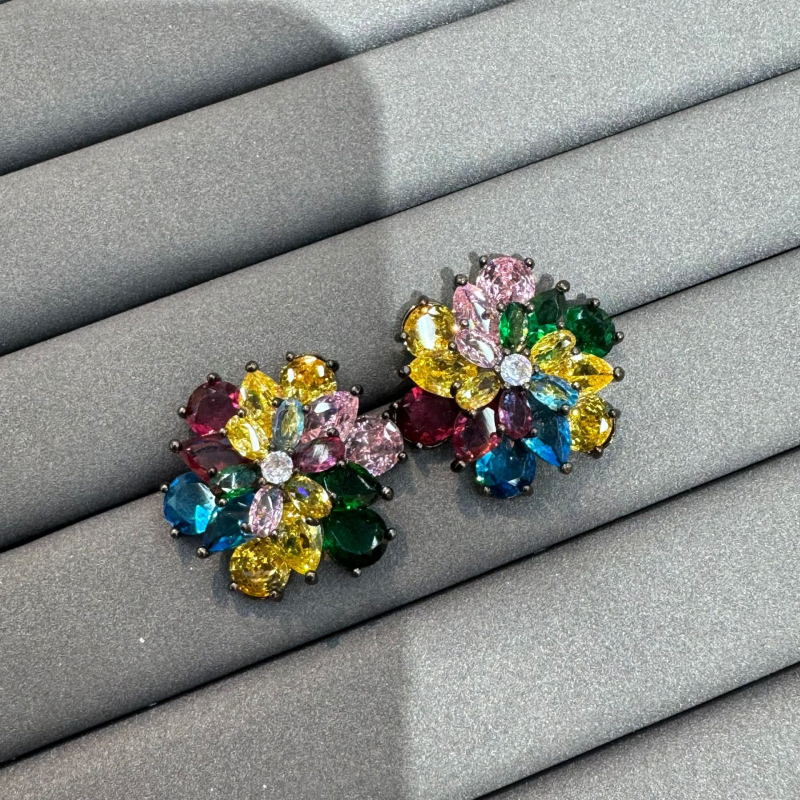 Naušnice: bakar s pozlatom, srcoliki oblik, elektroplating, igla od srebra 925, za žene, lagani luksuz