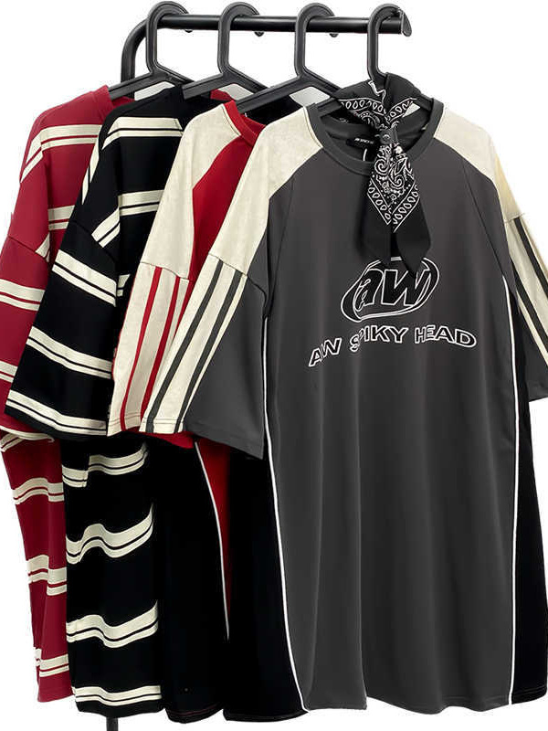 Pamukasta majica kratkih rukava, okrugli izrez, otisak, ležerni kroj