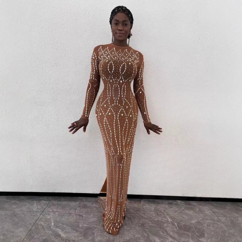 Рокля с прозрачна мрежеста тъкан, дълъг ръкав, кръгло деколте, полиестер със спандекс, камъни hotfix