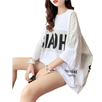 Ženski T-shirt, slobodan kroj, kratki rukavi, koláž s slovima, pamuk-poliester smjesa 30–50%