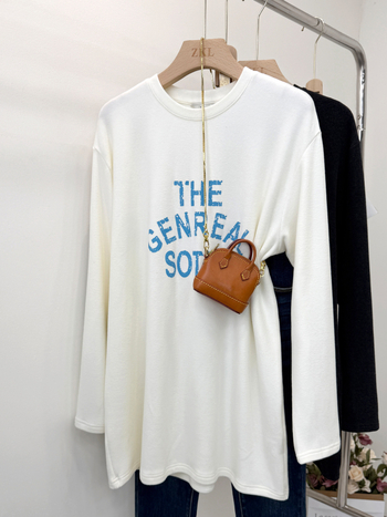 Ženski T-shirt s dugim rukavima i natpisom sa slovima, okrugli izrez, srednja duljina