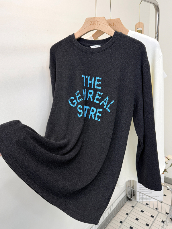 Ženski T-shirt s dugim rukavima i natpisom sa slovima, okrugli izrez, srednja duljina