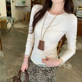 Ženska majica s čipkastim panelima, okrugli vrat, dugi rukavi, uski kroj (Materijal: poliester; Okrugli vrat; Dugi rukavi; Uski kroj)