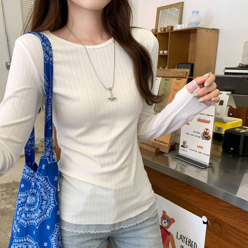 Ženska majica s čipkastim panelima, okrugli vrat, dugi rukavi, uski kroj (Materijal: poliester; Okrugli vrat; Dugi rukavi; Uski kroj)