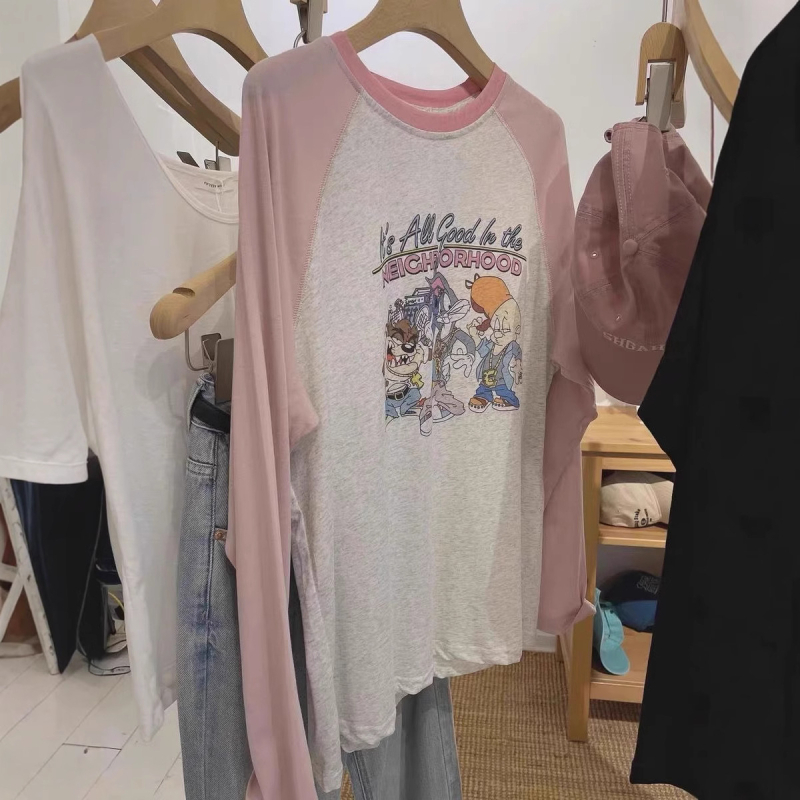 Ženski pamukasti T-shirt s raglan rukavima, okrugli izrez, pull-over stil, anime uzorak