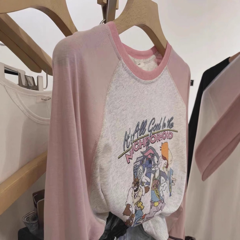Ženski pamukasti T-shirt s raglan rukavima, okrugli izrez, pull-over stil, anime uzorak