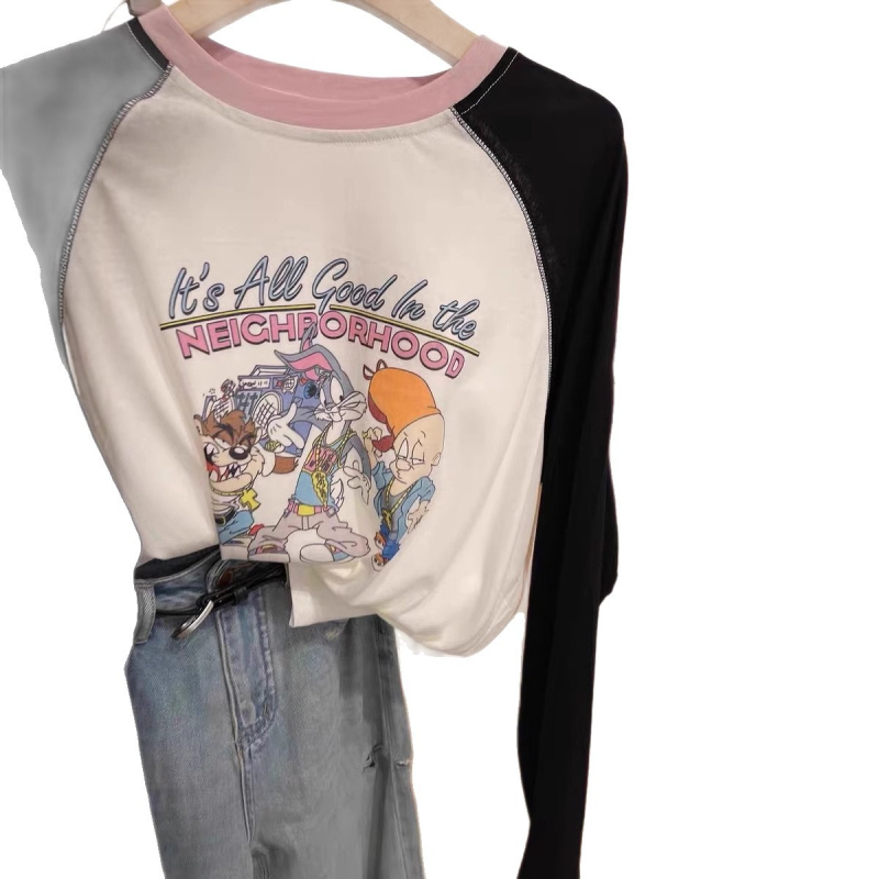 Ženski pamukasti T-shirt s raglan rukavima, okrugli izrez, pull-over stil, anime uzorak