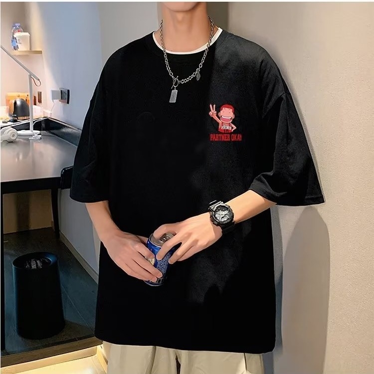 Muška T majica s okruglim izrezom, široka krojena, kratki rukavi, print s temom igre, poliester