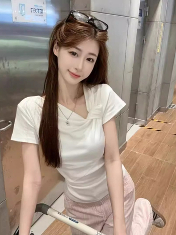 Milk silk majica s kratkim rukavima, jednobojna, okrugli izrez, sastav: poliester 95%+ i spandeks <30%