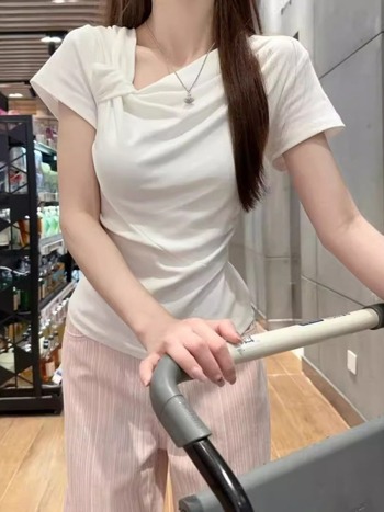 Milk silk majica s kratkim rukavima, jednobojna, okrugli izrez, sastav: poliester 95%+ i spandeks <30%